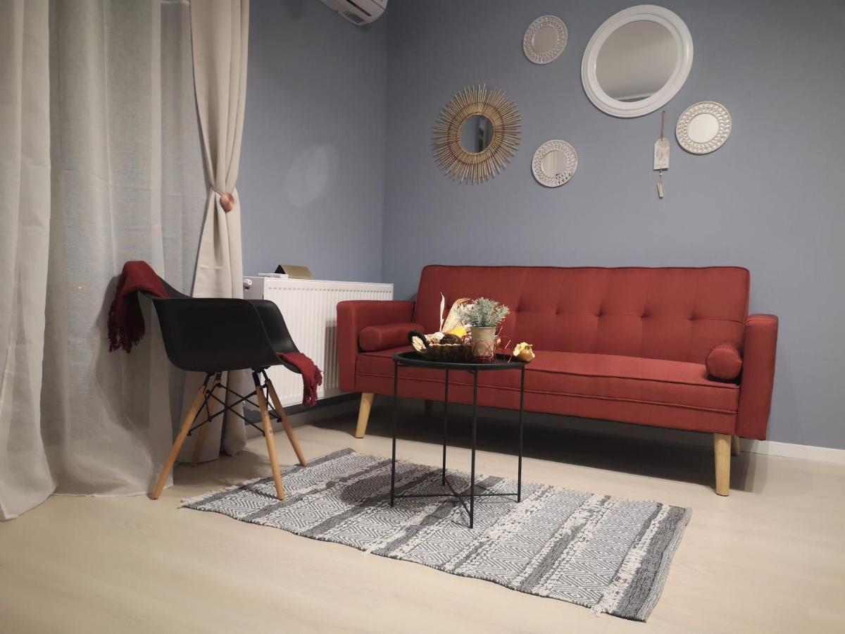 Quadra Trees Studio *